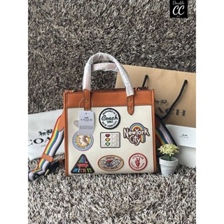 (แท้ 💯%‼ from Factory) FIELD TOTE WITH PATCHES