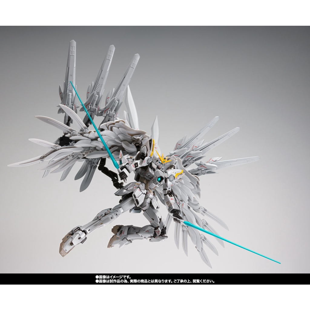 gundam-fix-figuration-metal-composite-wing-gundam-snow-white-prelude