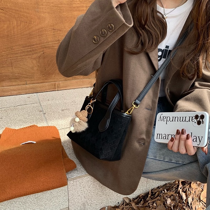ทักแชทสอบถามสต๊อคก่อนกดสั่งซื้อ-french-bag-กระเป๋าใช้ได้ทั้งถือและสะพายเลยสำหรับรุ่นนี้-ความน่ารักเกินต้าน