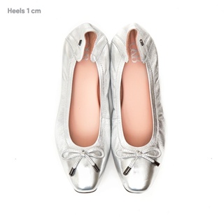 สินค้า O&B รองเท้าหนังแท้รุ่น Audrey comfy in Silver (New Edition)