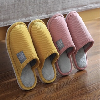 เช็ครีวิวสินค้ารองเท้าใส่ในบ้าน พื้นยาง กันลื่น slipper สลิปเปอร์ สีพื้น (JIE) เท้าอวบเพิ่ม 1 ไซส์