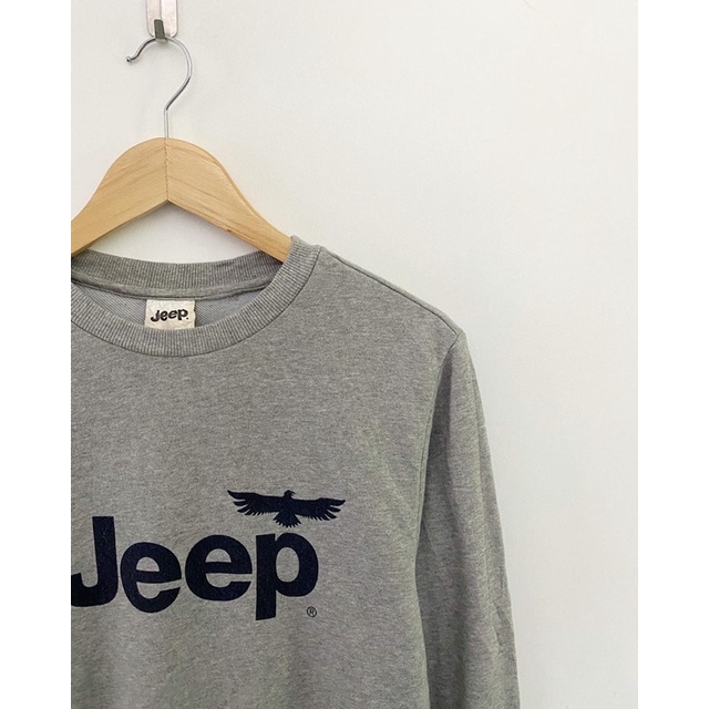 เสื้อสเวตเตอร์มือสองสีเทาjeep