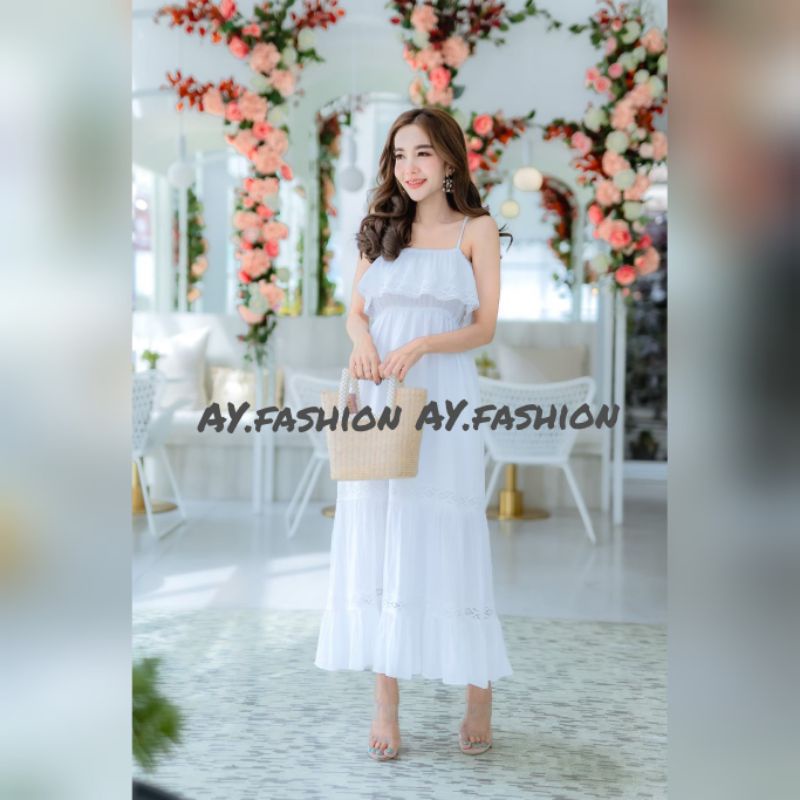 แม็กซี่เดรสสายเดี่ยวแต่งผ้าระบายเอวจั้มเข้ารูปกระโปรงปล่อยพริ้วแต่งผ้าลูกไม้คาดน่ารักไปมีซับในครึ่งตัวจ้างานคุณภาพ