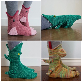 ส่งด่วน🐊ถุงเท้าจระเข้ จระเข้งับขา Knit crocodile leg socks jolietwins
