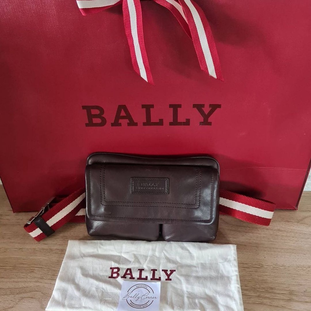 กระเป๋า-bally-มือสอง-ของแท้-คาดอก