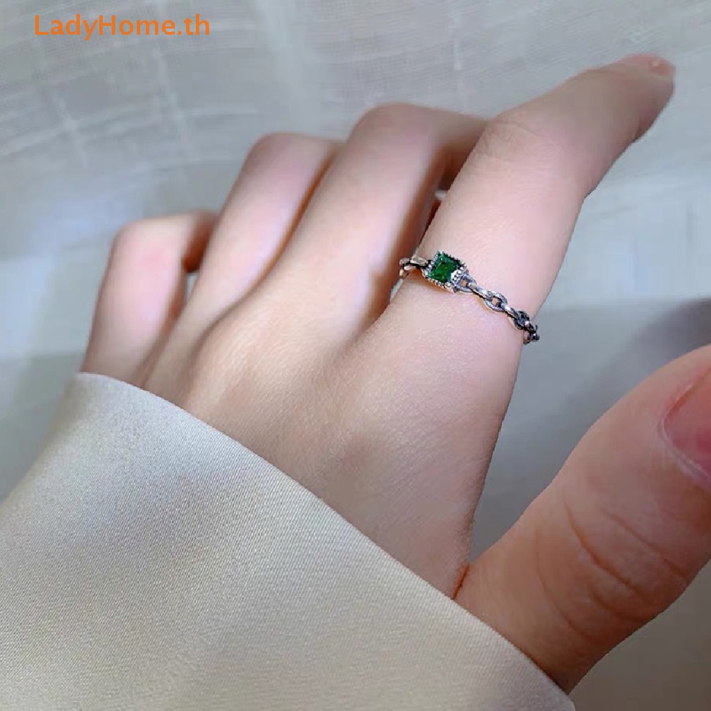 ภาพหน้าปกสินค้าLadyhome ใหม่ แหวนนิ้วมือ ประดับเพทายมรกต ทรงสี่เหลี่ยม ขนาดเล็ก สไตล์วินเทจ เครื่องประดับแฟชั่น สําหรับผู้หญิง ของขวัญ ปาร์ตี้ TH