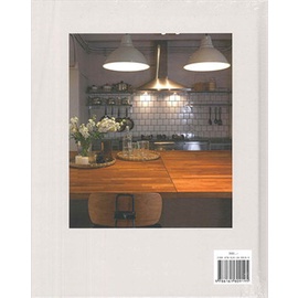 หนังสือ-ครัวคู่บ้าน-kitchen-design-amp-ideas-ปกแข็ง-สนพ-บ้านและสวน-หนังสือบ้านและสวน-booksoflife