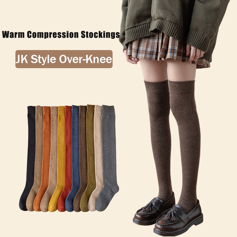 ภาพหน้าปกสินค้าผ้าฝ้ายสตรีต้นขาสูงเหนือเข่าถุงเท้ายาวนักเรียนหญิงญี่ปุ่นสบาย ๆ ถุงเท้ายาวอบอุ่น