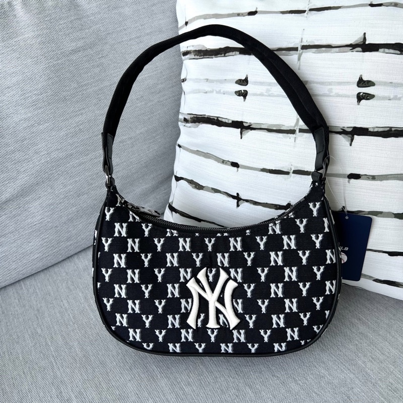 ของแท้-mlb-monogram-hobo-bag-กระเป๋าสะพายไหล่-คล้องแขน