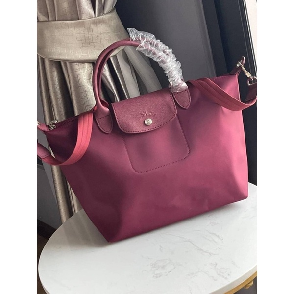 longchamp-le-pliage-neo-size-m