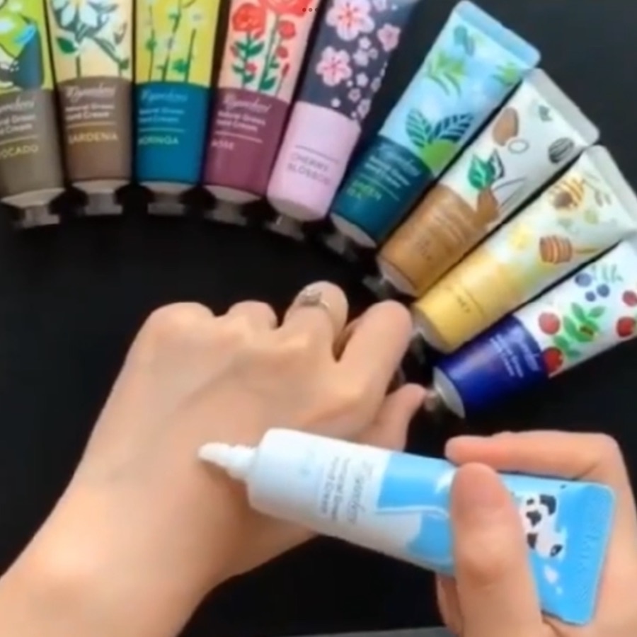 ครีมทามือ-hand-cream-จากออร์แกนิค-สกัดจากธรรมชาติ-กลิ่นหอม-สำหรับทามือขนาด30ml-ครีมทามือ-สูตรยอดนิยม-กลิ่นหอม-บำรุงผิว