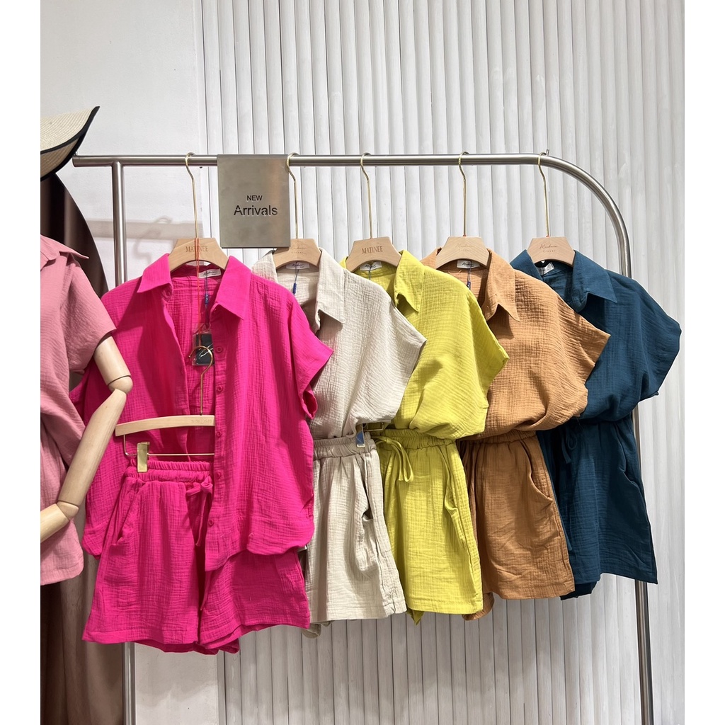 ภาพสินค้าB082 NEW ARRIVALS เซตรุ่นใหม่เสื้อเชิ้ตผ้านุ่มฟูมาก สีคือจึ้งสุด ทรงoversiz จากร้าน mmay4666 บน Shopee ภาพที่ 2