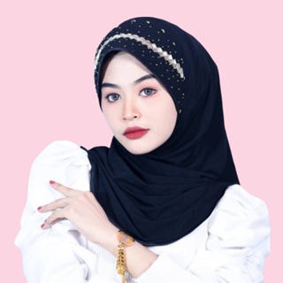 ภาพขนาดย่อของภาพหน้าปกสินค้าลายใหม่ ผ้าคลุมยืดปักคริสตัล จากร้าน hijab_shop111 บน Shopee
