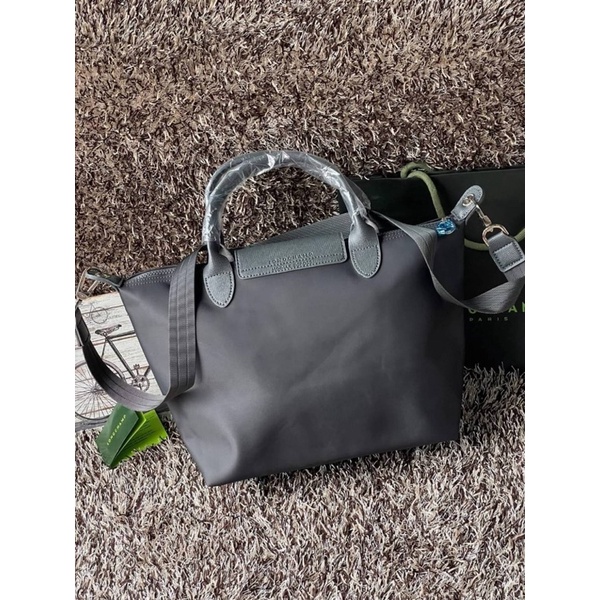 longchamp-le-pliage-neo-size-m