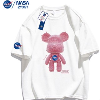 เสื้อยืดแขนสั้น คอกลม ผ้าฝ้าย พิมพ์ลาย NASA ทรงหลวม แฟชั่นฤดูร้อน สําหรับผู้ชาย และผู้หญิงยืด.สบาย.รัก_29