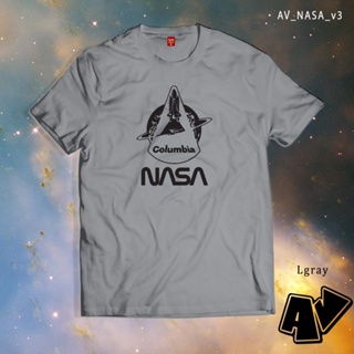 เสื้อสาวอวบ - เสื้อ AV Merch NASA เสื้อเชิ้ตบริหารการบินและอวกาศแห่งชาติ v3 สําหรับผู้หญิงและผู้ชาย_30