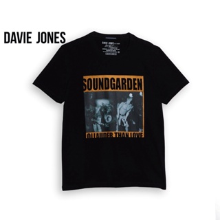 DAVIE JONES เสื้อยืดพิมพ์ลาย สีดำ Graphic Print T-Shirt in black TB0291BK