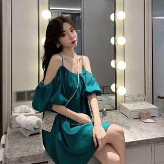 💞Hot sale💞เชือกแขวนคอสีแดงสุทธิพร้อมชุดแขวนไหล่เดียวเซ็กซี่สไตล์เดียวกันหญิง 2022 ฤดูร้อน super fairy ชุดเดรสย้อนยุคเฉ