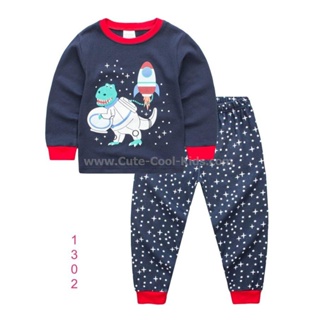 L-PJB-1302 ชุดนอนเด็กแนวเกาหลี สีกรม ลายไดโน Size-90 (1-2Y)