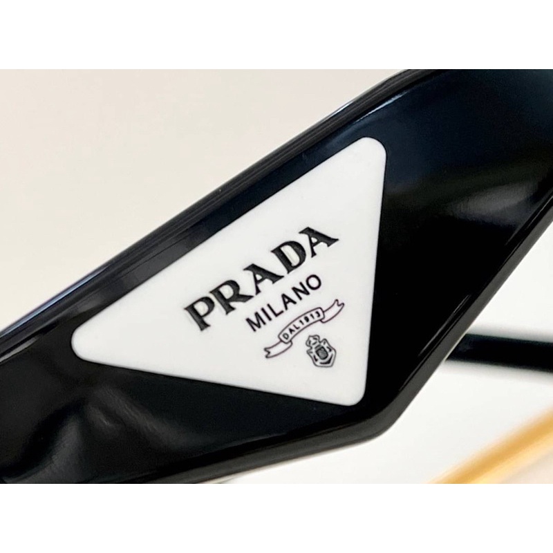 แว่นตาแบรนด์เนม-new-arrivals-prada-glasses