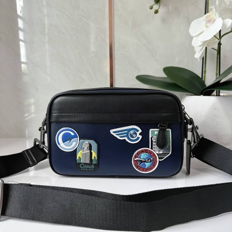 coach-f72947-graham-crossbody-with-travel-patches