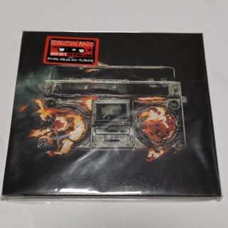 ใหม่ พร้อมส่ง แผ่น CD เพลง GREEN DAY REVOTION RADIO PDD