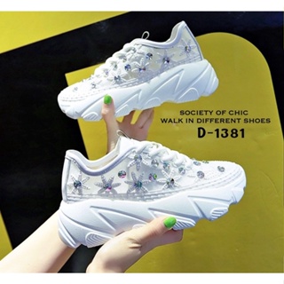 D-1381 รองเท้าผ้าใบลูกไม้ งานคุณภาพ ที่ใส่ได้กับทุกชุด