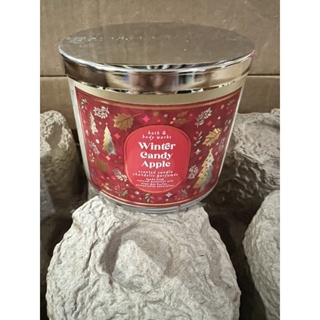 Bath and Body Works - WINTER CANDY APPLE 3-WICK CANDLE เทียนหอม