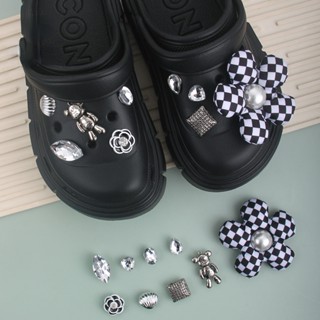 Crocs Jibbitz ชุดกระดุม สีเงิน สําหรับรองเท้า DIY