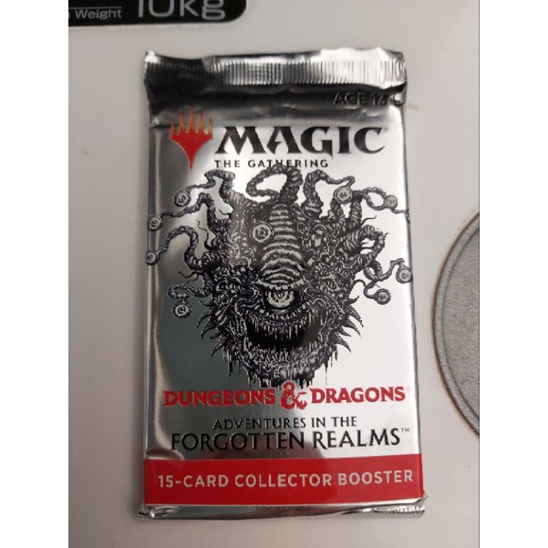 MTG D&D adventures in the realms collector booster pack
