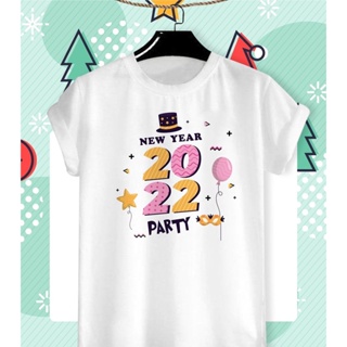 🎅 เสื้อยืดลายปีใหม่ Happy New Year &amp; Merry Christmas 2022 ลายน่ารักๆ ผ้า TK ใส่สบาย สีสันสดใส ไม่ยืดไม่ย้วย