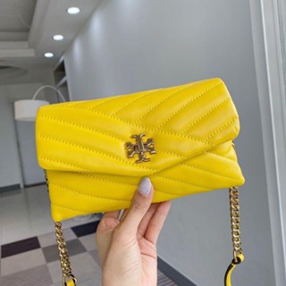 ★ ส่งฟรี Tory Burch  Kira Chevron chain wallet พร้อมส่ง ★ New  ของแท้100%