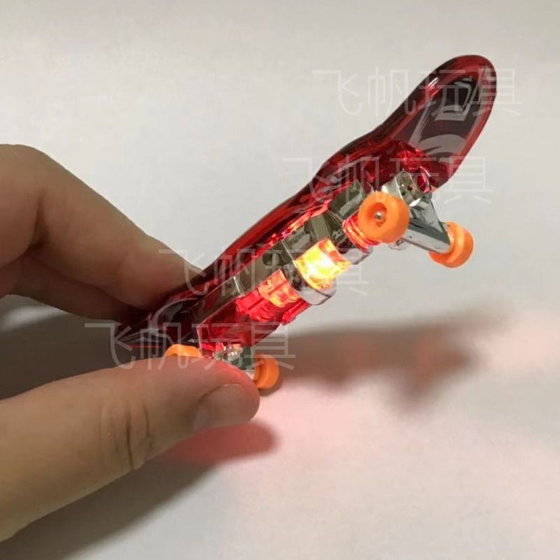 finger-scooter-mini-desktop-toy-creative-fingertip-skateboard-decompression-props-children-s-fun-skateboard