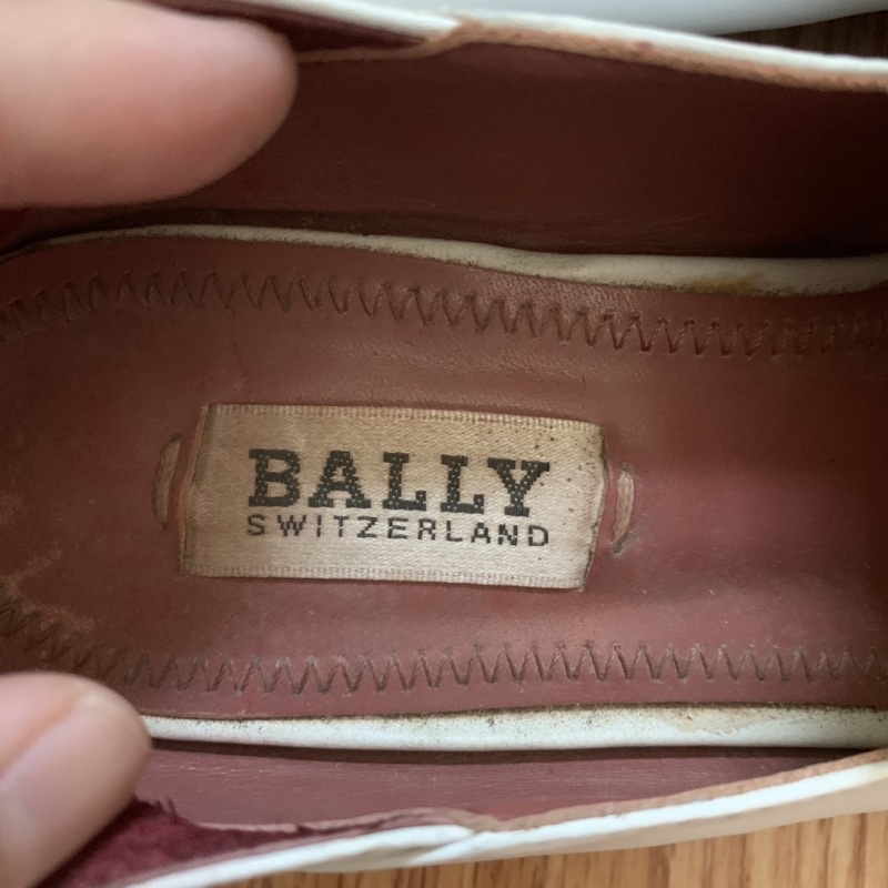 รองเท้าแบรนด์มือสอง-bally