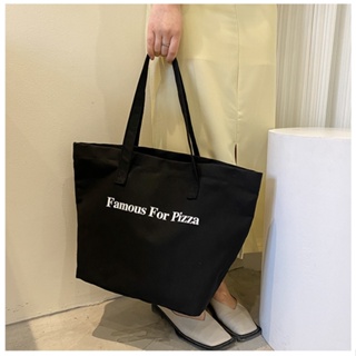 Canvas bag กระเป๋าผ้าแคนวาส ความจุขนาดใหญ่ ลาย Famous for pizza พร้อมส่ง