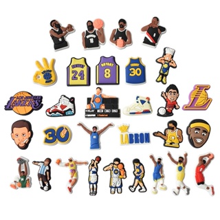 จี้การ์ตูน Bryant Basketball Jibbitz Charm Lakers Crocs Jibbits Kobe NBA Jibits Crocks เครื่องประดับ สําหรับตกแต่งรองเท้าผู้ชาย