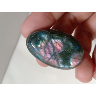 Labradorite 🔮ลาบราโดไรต์  "หินพ่อมด" เล่นแสง แฟลชม่วง หินมีรอยแตกตามธรรมชาติ น้ำหนัก 23g