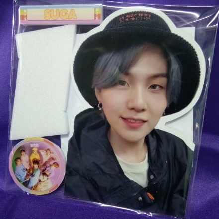 สแตนดี้-suga-bts-3-ชิ้น-100-บาท