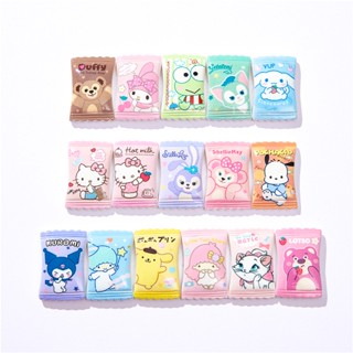 SANRIO เครื่องประดับ จี้ตุ๊กตาหมี สตรอเบอร์รี่น่ารัก สําหรับตกแต่งรองเท้าเด็ก