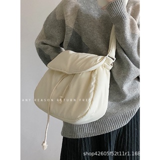 กระเป๋าผู้หญิงแบบใหม่นุ่มเรียบง่ายแมทช์ง่ายกระเป๋าผ้าใบผ้าฝ้ายลายเมฆกระเป๋าสะพายข้าง