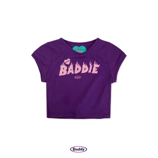 DADDY | Baddie Crop Top เสื้อยืดครอปท็อป สกรีนกากเพรช Baddie สีม่วง