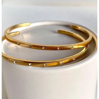 𝐴𝑆𝐻𝐼𝑅𝐴 (18k gold plated) embellished bangle bracelet กำไลแฟชั่น กำไลมินิมอล กำไลสแตนเลส งานพรีเมียมไม่ลอกไม่ดำ