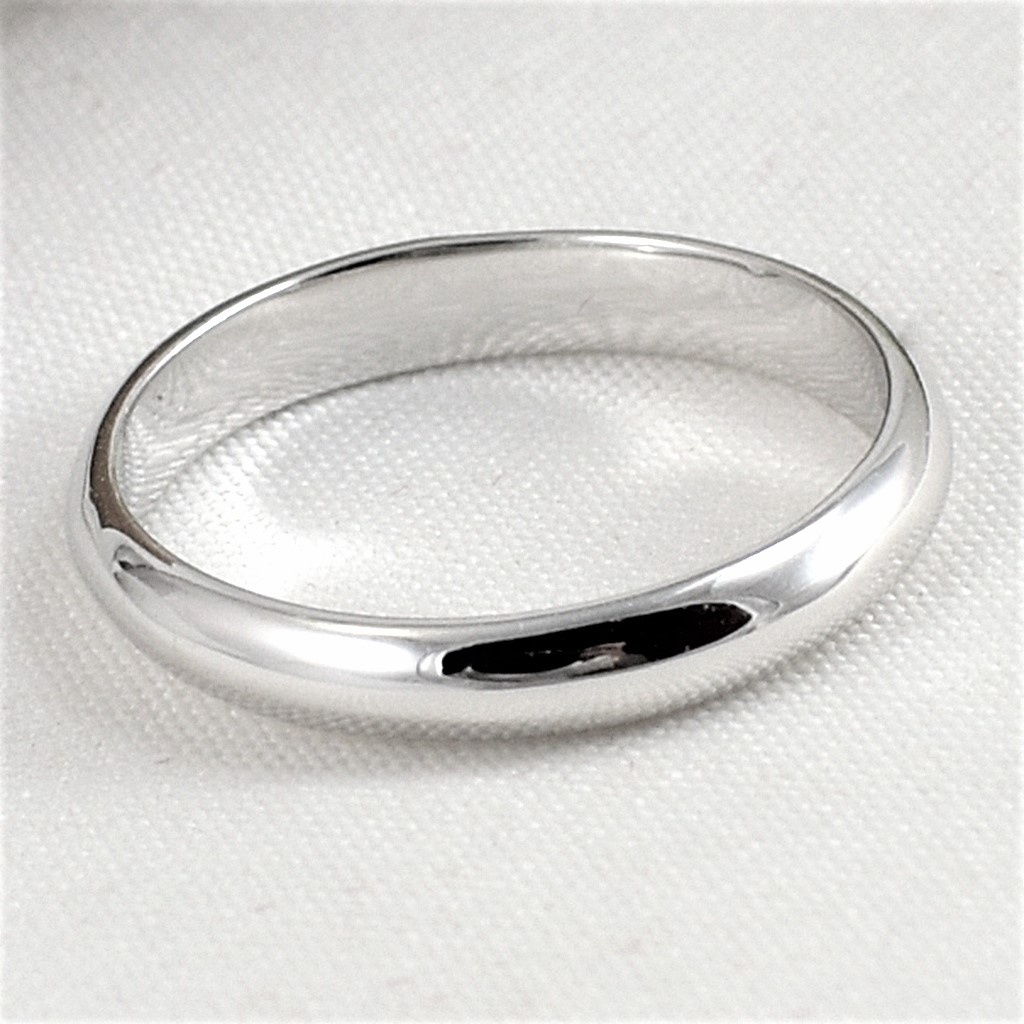 ภาพหน้าปกสินค้าแหวนเงินแท้ 92.5% แหวนเกลี้ยง แหวนปลอกมีด ขนาดหน้ากว้าง 4 มม.