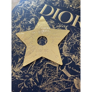 🌟 ดาวประดับกล่องของขวัญ Holiday 2022 Dior