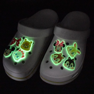 ใหม่ กระดุม รูปรองเท้า Crocs Jibbitz Pins หลากสีสัน DIY