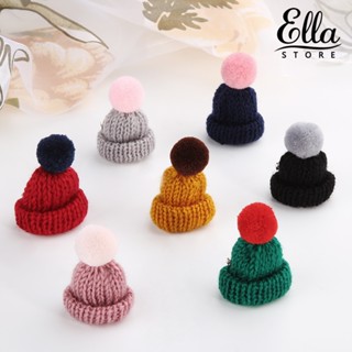 Ellastore123 เข็มกลัดถัก ปอมปอม รูปหมวก ผ้าพันคอ แฟชั่นสําหรับผู้หญิง เหมาะกับคริสต์มาส