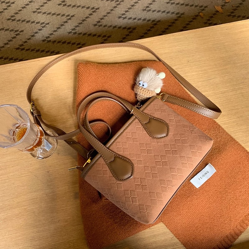 ทักแชทสอบถามสต๊อคก่อนกดสั่งซื้อ-french-bag-กระเป๋าใช้ได้ทั้งถือและสะพายเลยสำหรับรุ่นนี้-ความน่ารักเกินต้าน