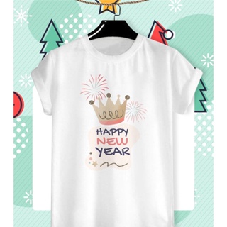 🎅 เสื้อยืดลายปีใหม่ Happy New Year &amp; Merry Christmas 2022 ลายน่ารักๆ ผ้า TK ใส่สบาย สีสันสดใส ไม่ยืดไม่ย้วย