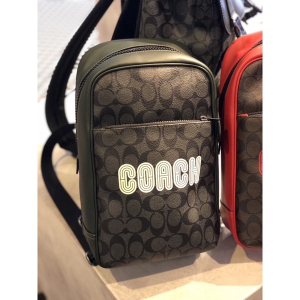 coach-westway-pack-in-colorblock-signature-canvas-with-coach-patch-ce522