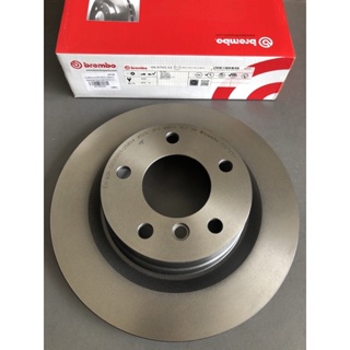 จานเบรคหลัง BMW F30 E90 E87 (300mm.) มีช่องระบาย Brembo #09.9793.11 (34216792227)